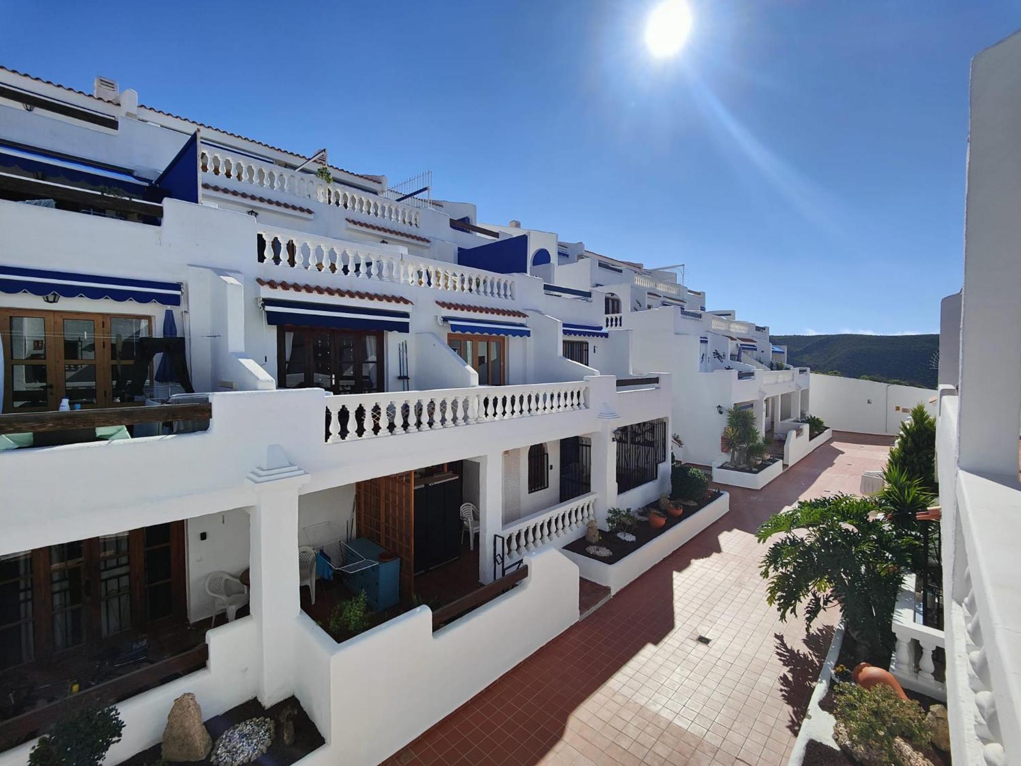 Port Royale Apartment Лос Кристианос Екстериор снимка