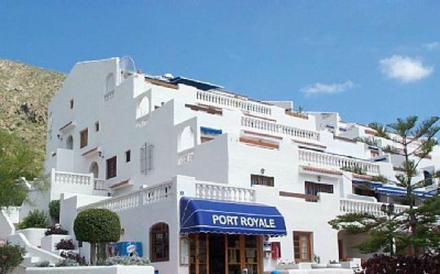 Port Royale Apartment Лос Кристианос Екстериор снимка