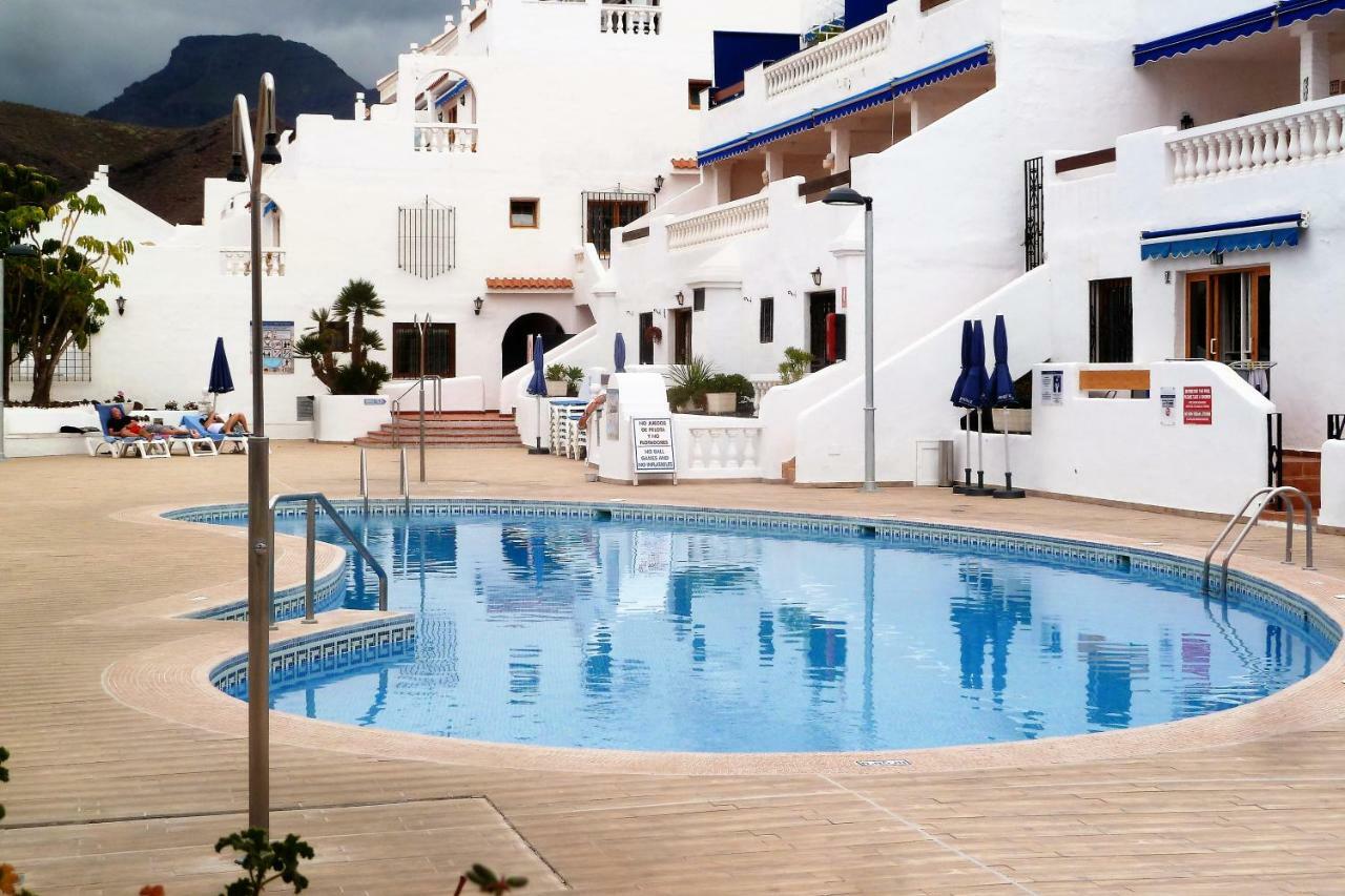 Port Royale Apartment Лос Кристианос Екстериор снимка